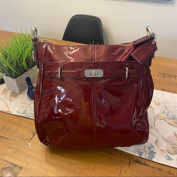 Coach Handbags - 🎉NEW LISTING!🎉 Coach Patent Leather Burgundy Ashley Hobo